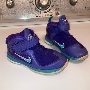Nike LeBron 9 Toddler Shoes
